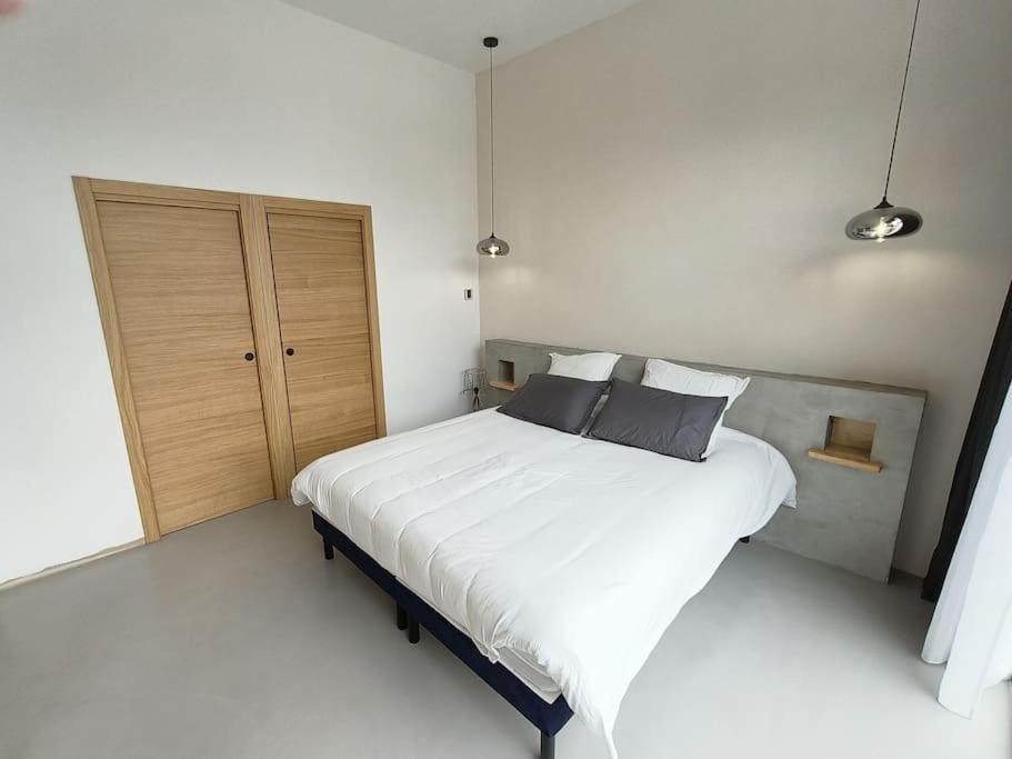 Industrial Luxury Nimes & Arles Villa Beaucaire  Exterior foto