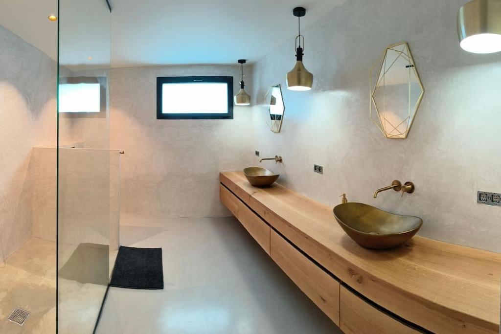 Industrial Luxury Nimes & Arles Villa Beaucaire  Exterior foto